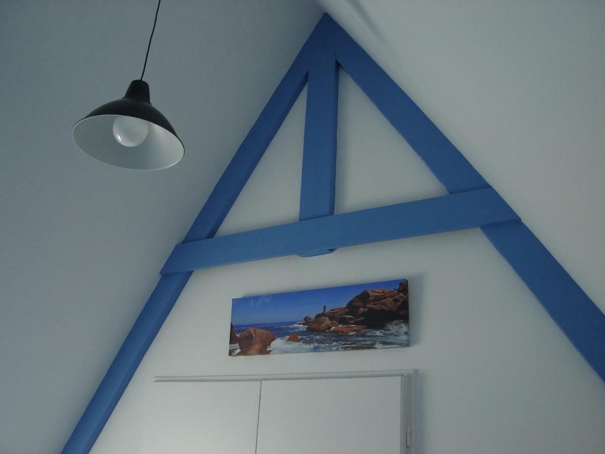Gite De La Marina Dans La Presqu'Ile De Lezardrieux Exterior photo